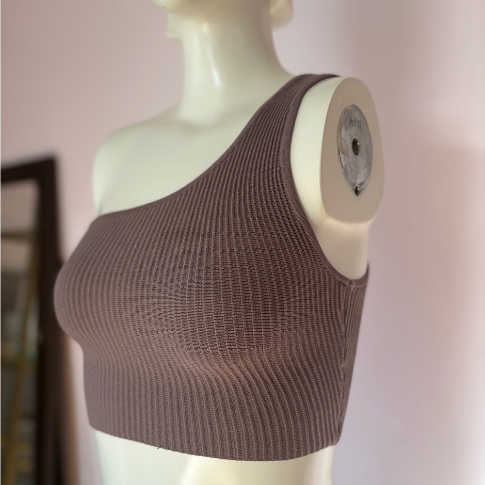 Babaton One-Shoulder Top - Picture 2 of 4